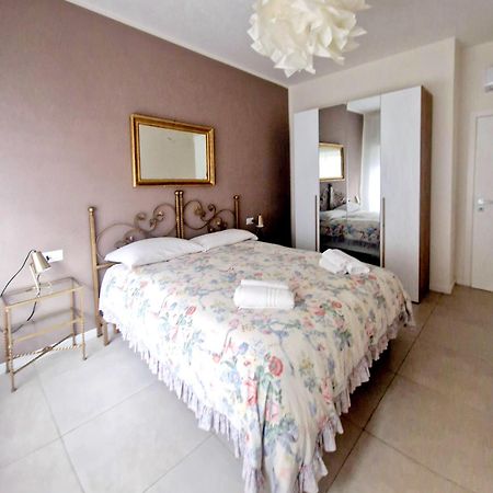 Olivella21 Luxury Apartment Montesanto Nápoles Exterior foto
